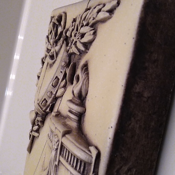 ROYAL URN *Signed, Atlantis Tile, like Sid Dickens. *Rare & Retired wall art - Picture 5 of 12